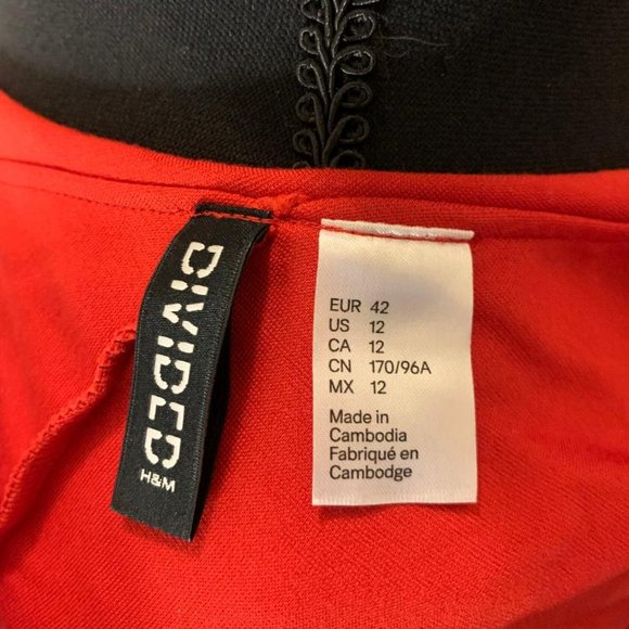 DIVIDED H&M | Red One Sleeve Fitted Ruffle Dress - Picture 9 of 9